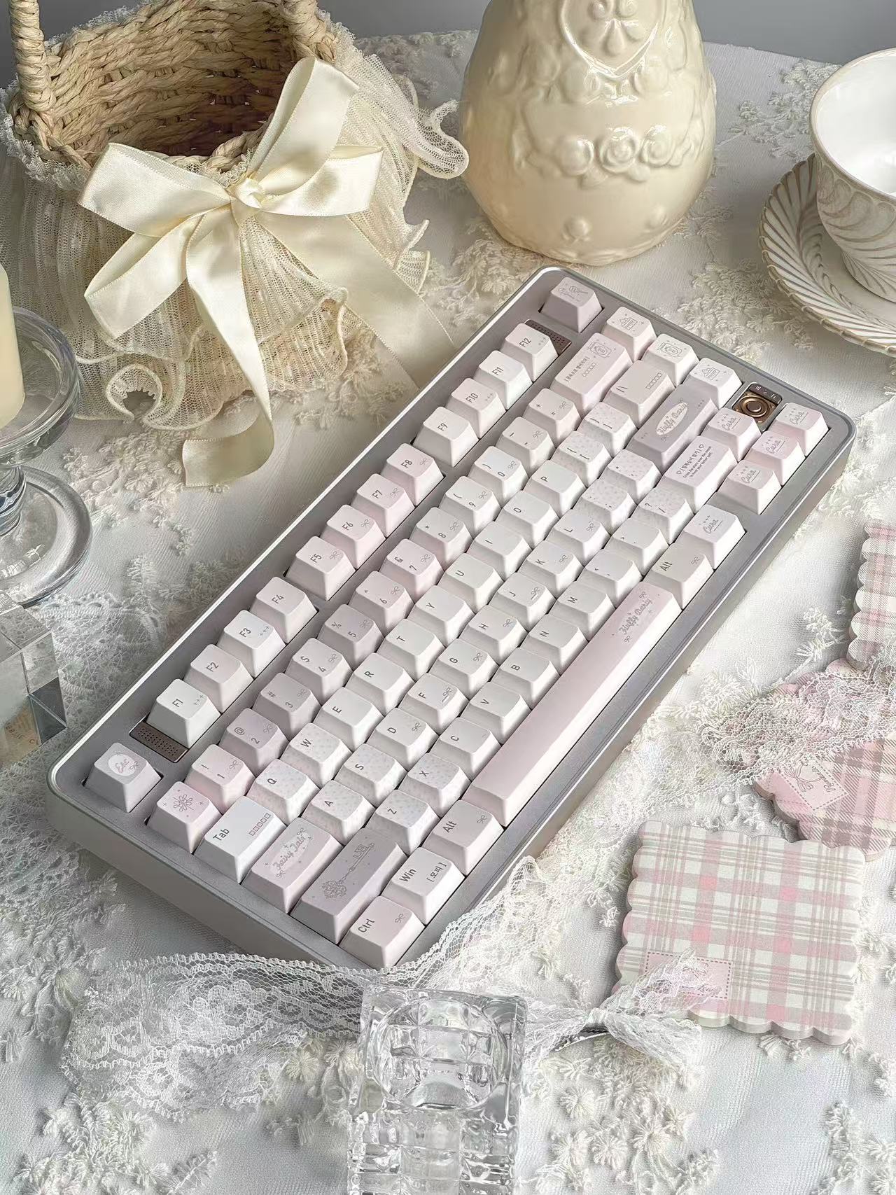 Elanmo Minimalist Design Mechanical Keyboard, Simple Cute Design (Compact Size) (White & Pink)