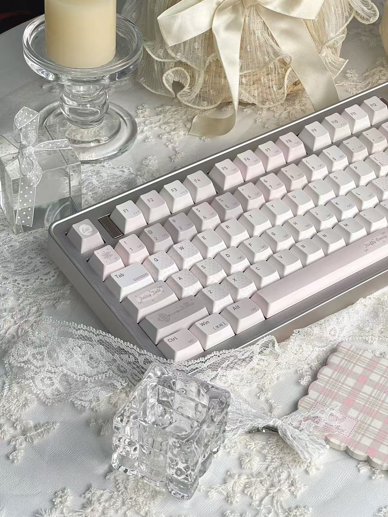 Elanmo Minimalist Design Mechanical Keyboard, Simple Cute Design (Compact Size) (White & Pink)